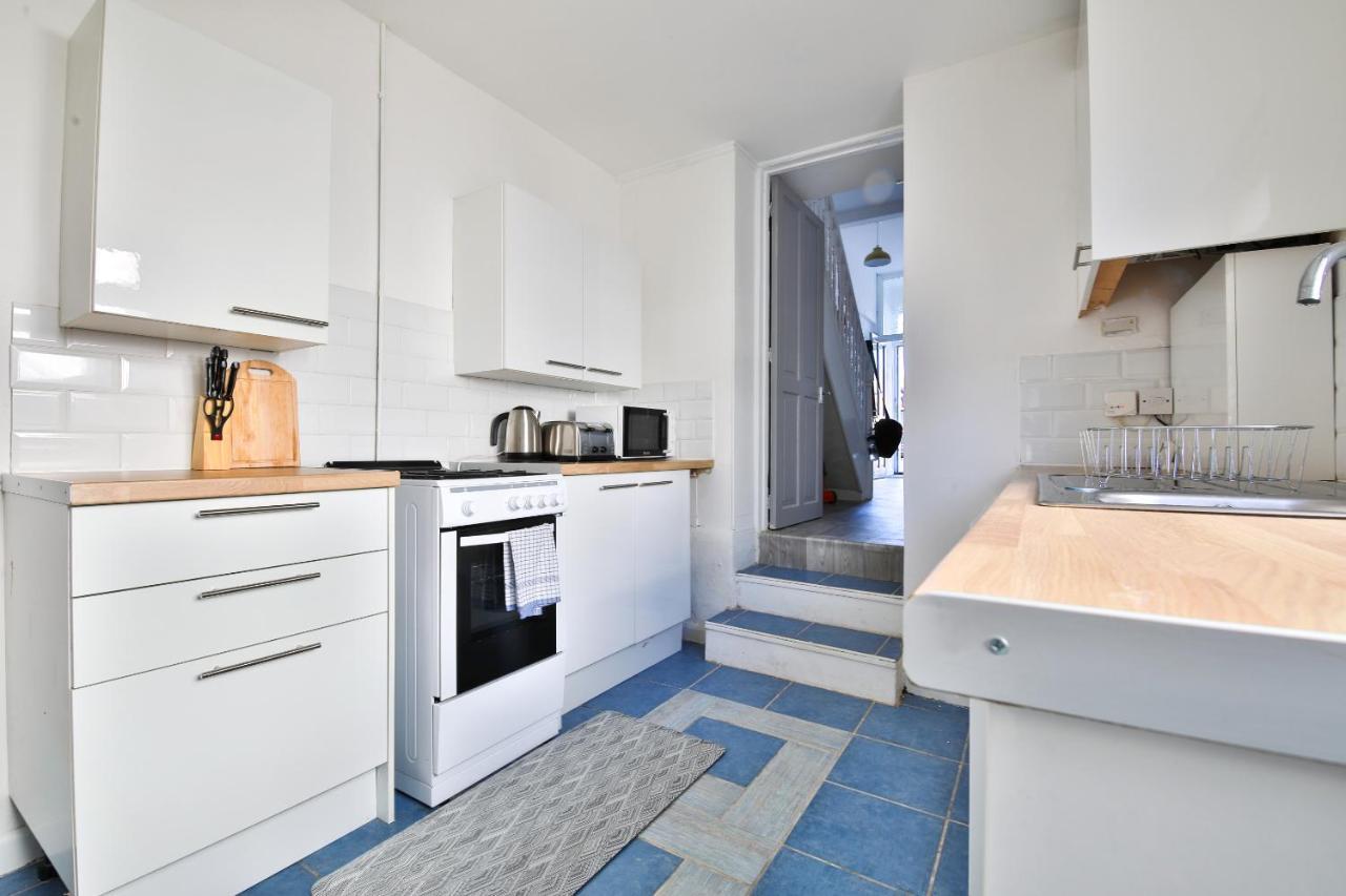 Spacious 3 Bedroom Close To Cardiff City Centre Exterior foto